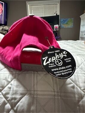 Brand New!! Colorado Eagles Hot Pink Adjustable Snapback Hat